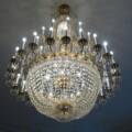 Comment un lustre moderne transforme votre salon ?